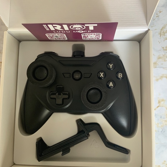 ROTOR Riot WIRED GAME CONTROLLER - Picture 4 of 5